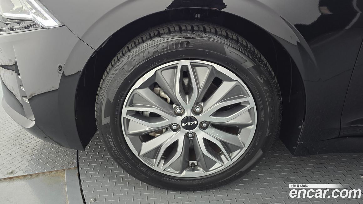 Kia K5 2023