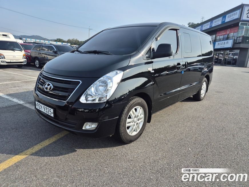Hyundai Starex 2016