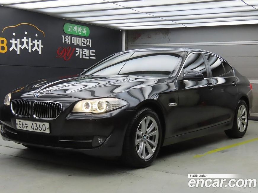 BMW 5-Series 2011