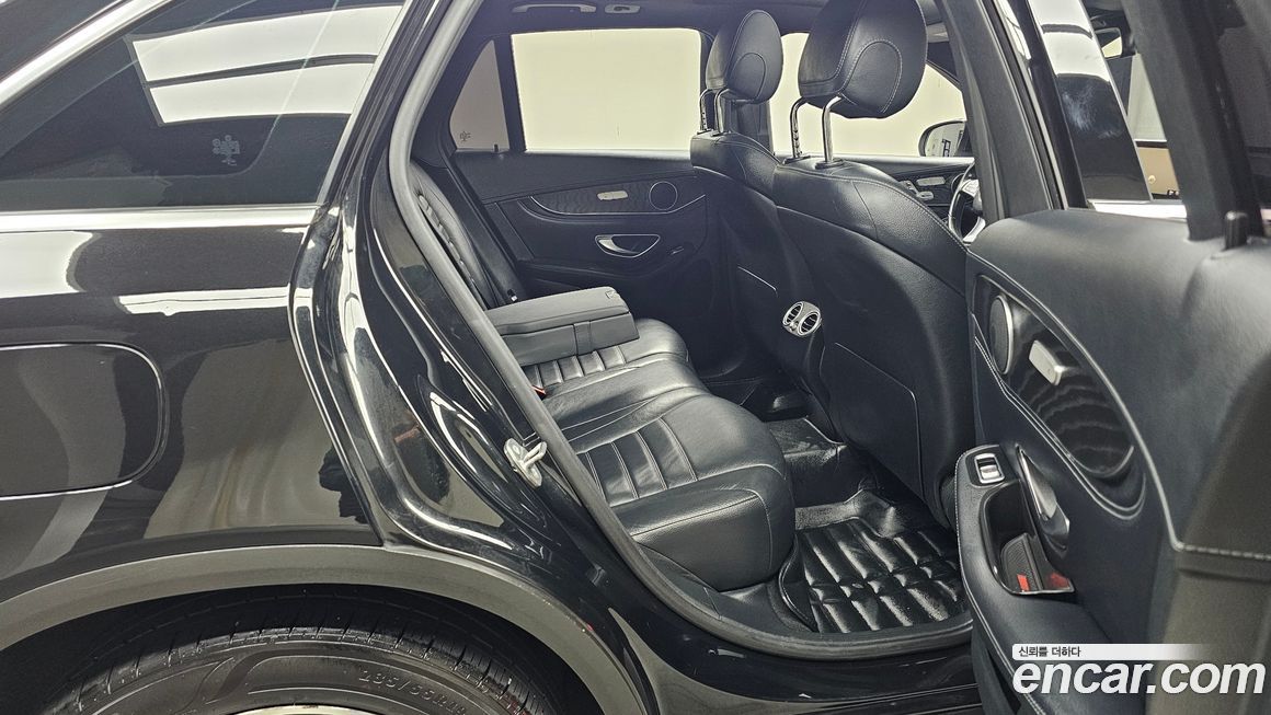 Mercedes-Benz GLC-Class 2018