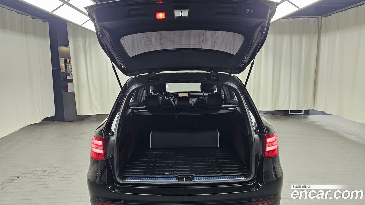 Mercedes-Benz GLC-Class 2018