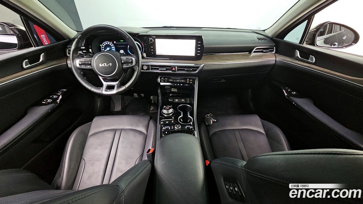 Kia K5 2023