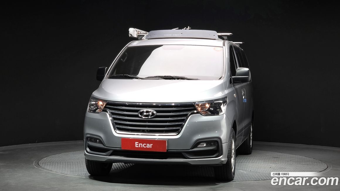 Hyundai Starex 2021