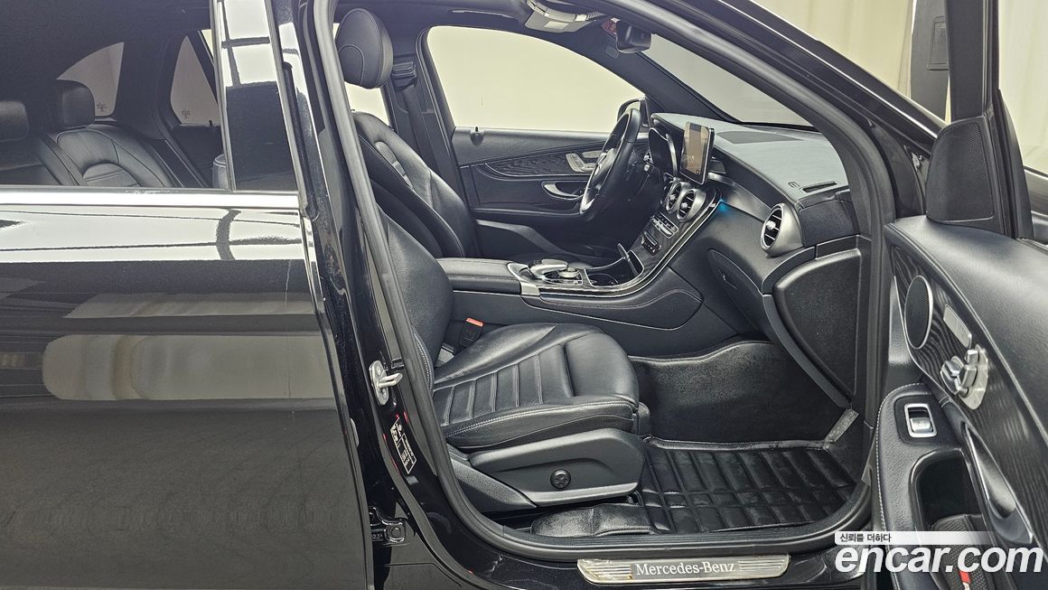 Mercedes-Benz GLC-Class 2018