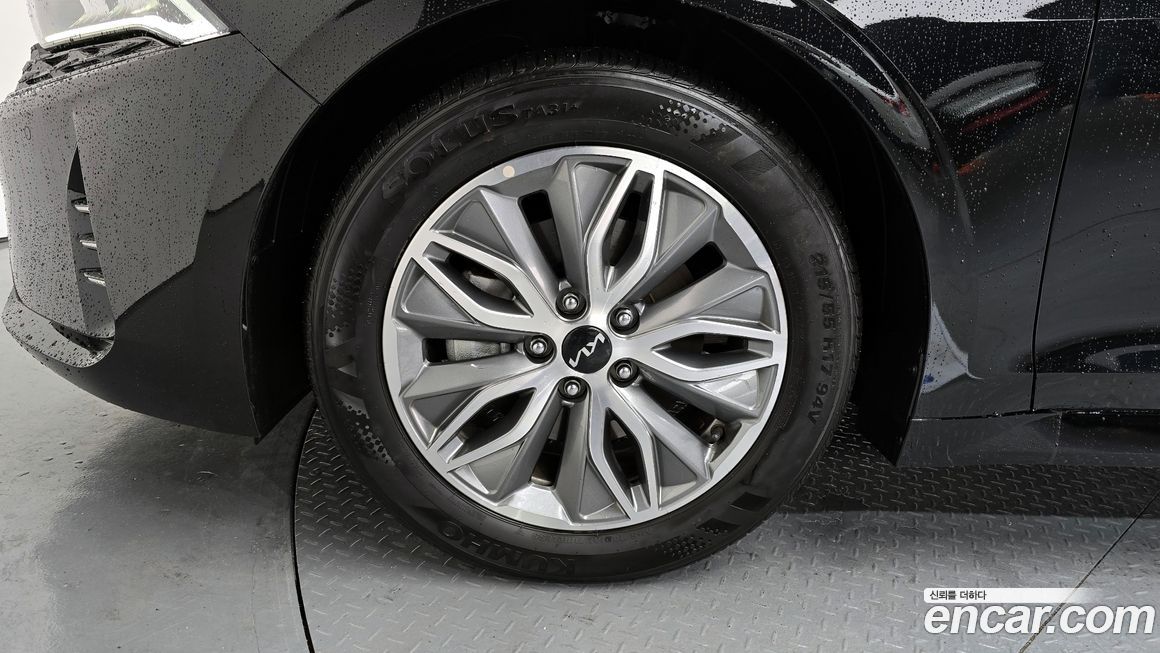Kia K5 2023