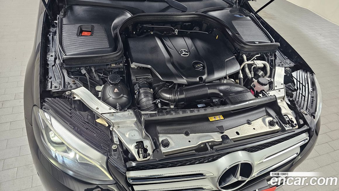 Mercedes-Benz GLC-Class 2018