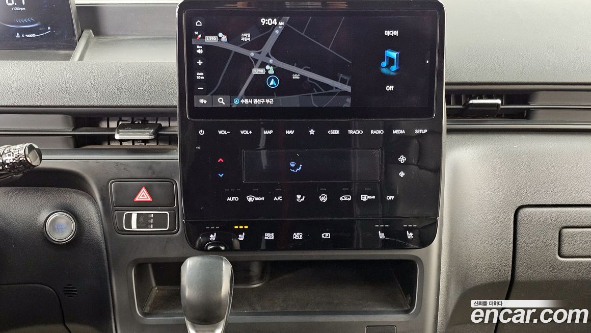 Hyundai Staria 2022