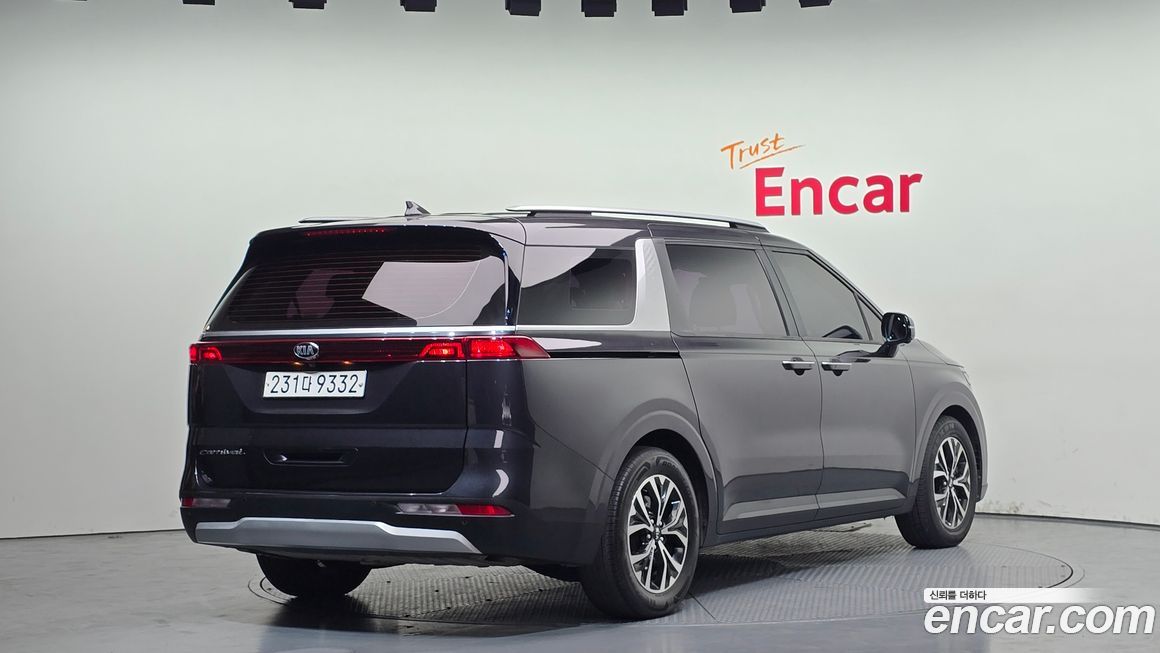 Kia Canival 2021