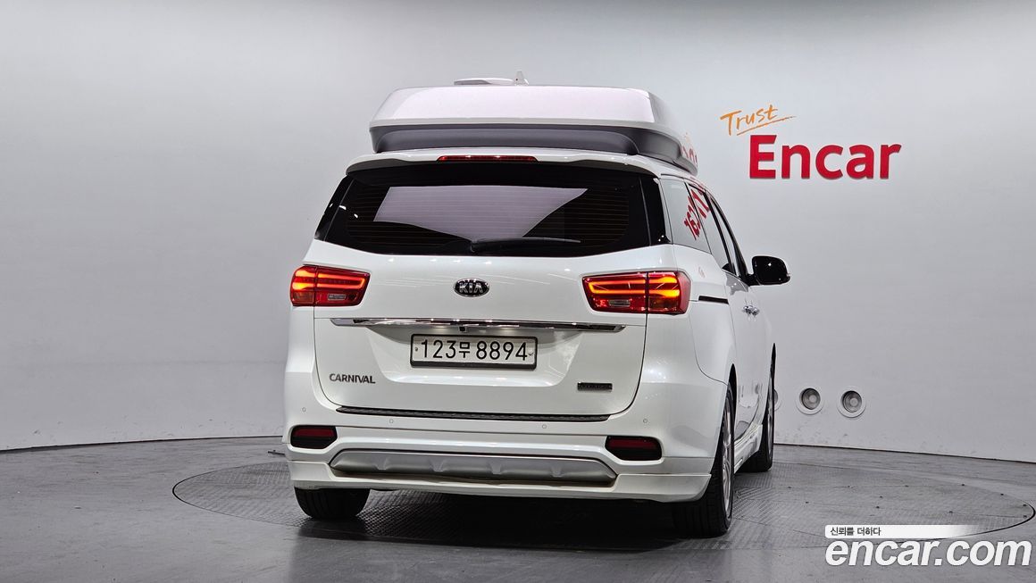 Kia Canival 2019
