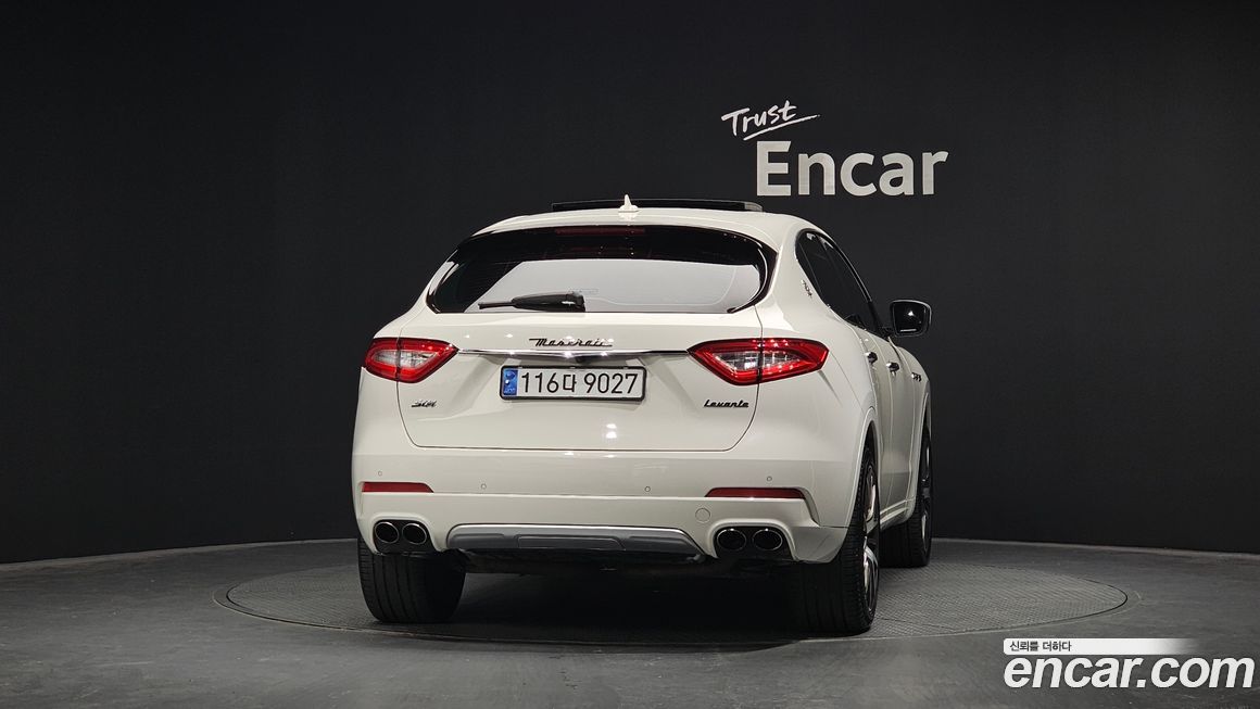 Maserati Levante 2017