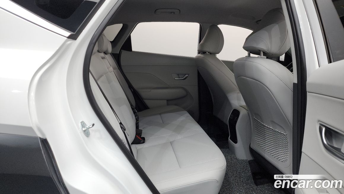 Hyundai Kona 2025