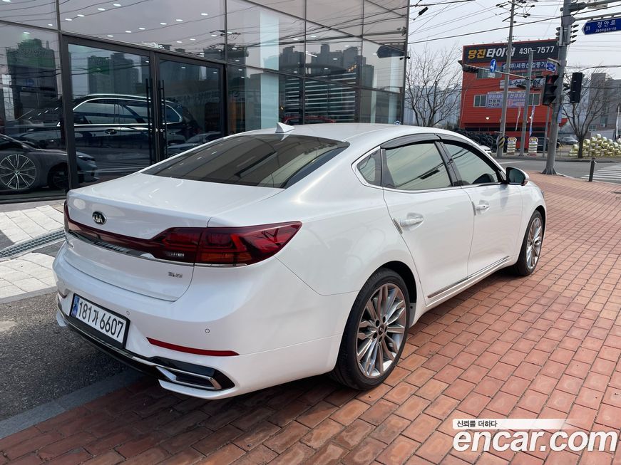 Kia K7 2021