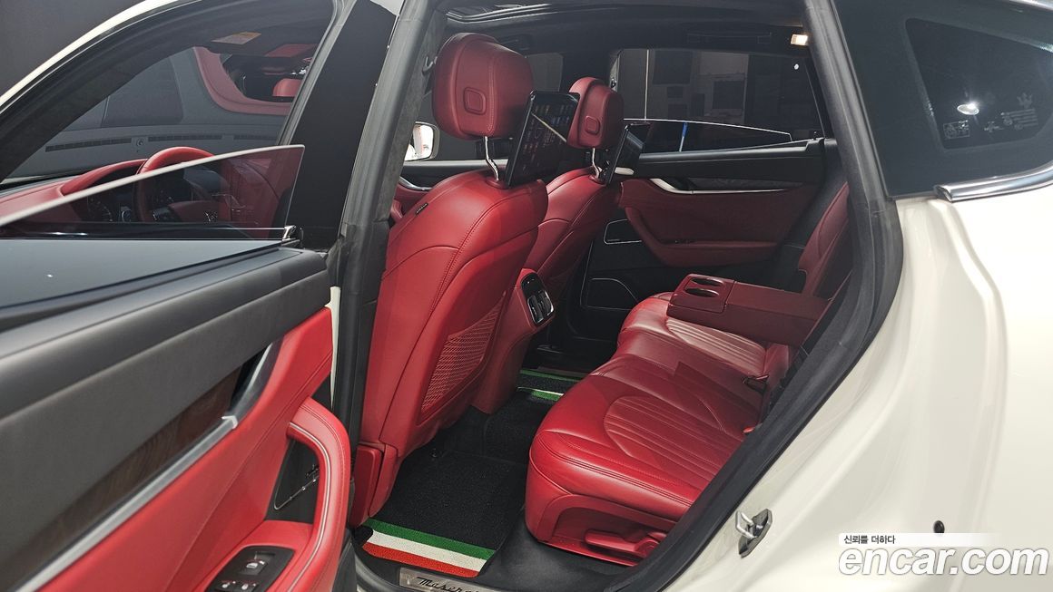 Maserati Levante 2017
