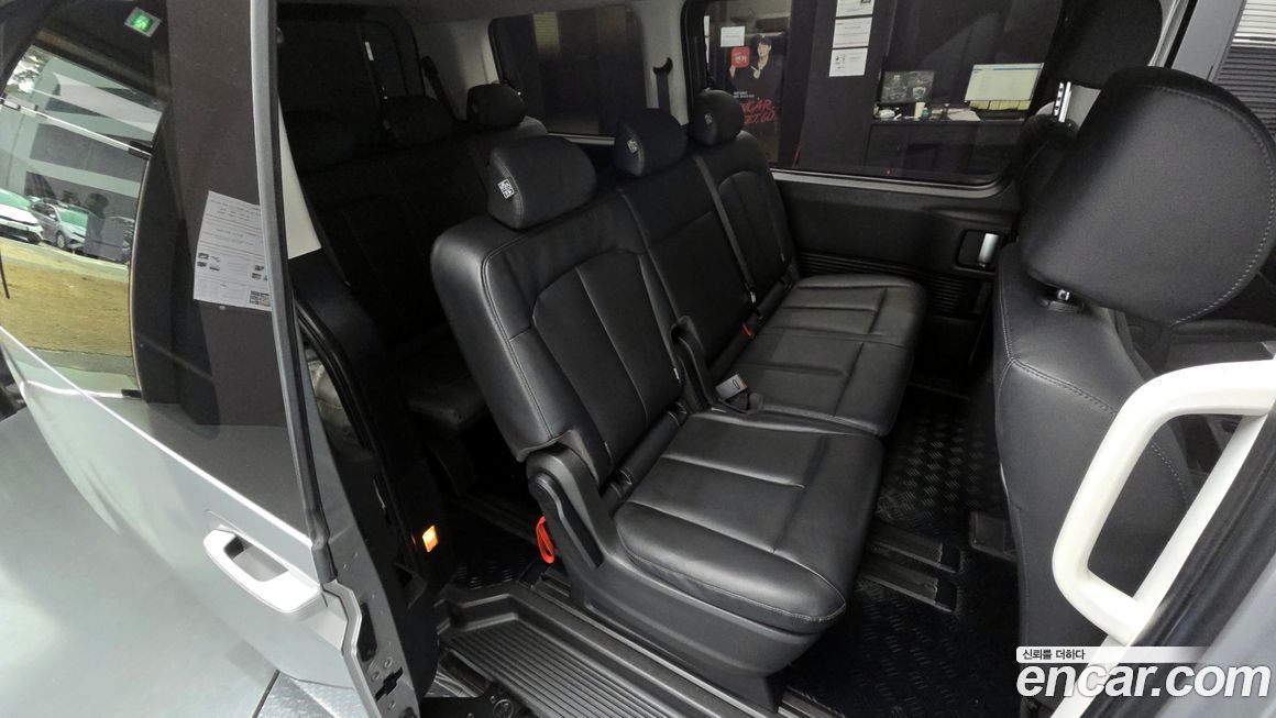 Hyundai Staria 2023