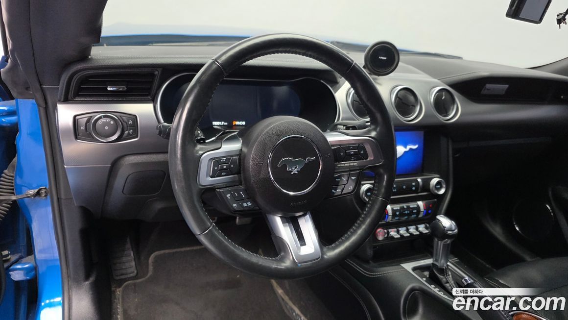 Ford Mustang 2021