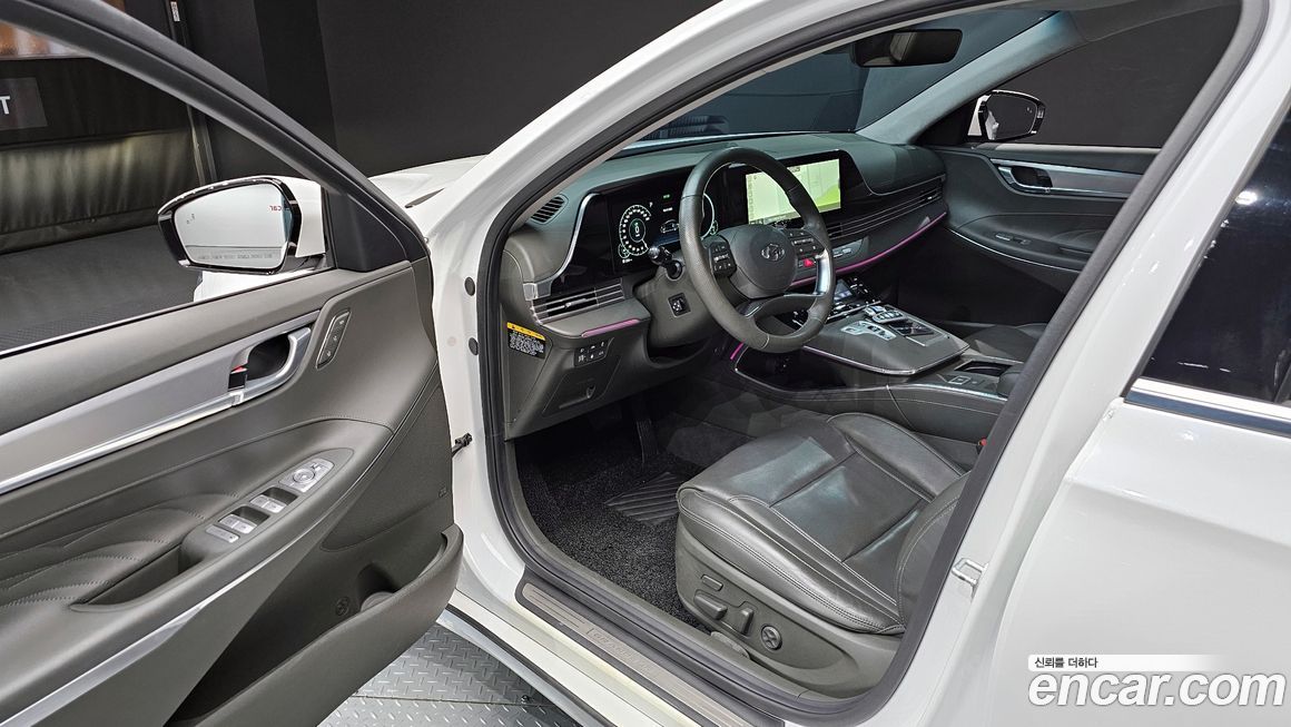 Hyundai Grandeur 2020