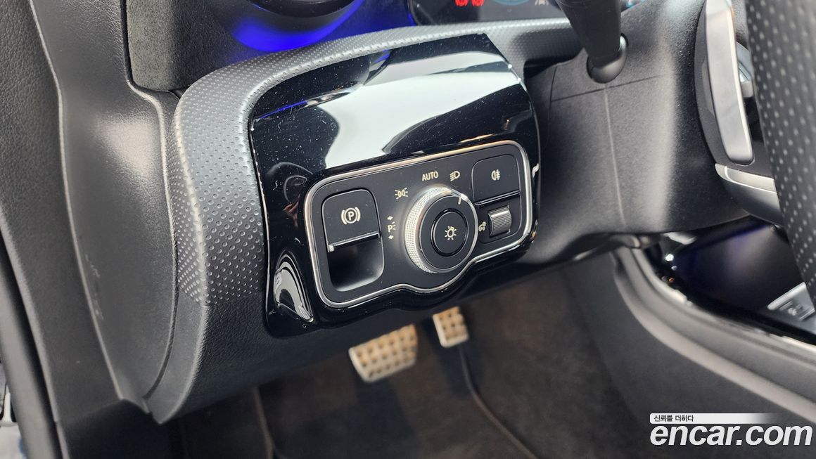 Mercedes-Benz A-Class 2023