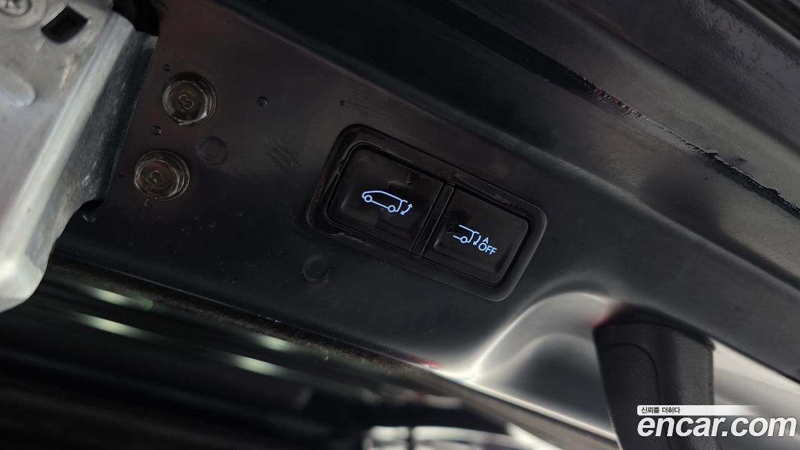 Hyundai Staria 2023