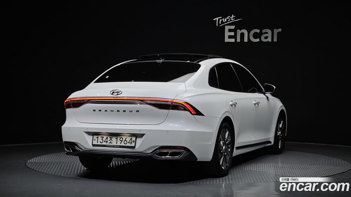 Hyundai Grandeur 2020