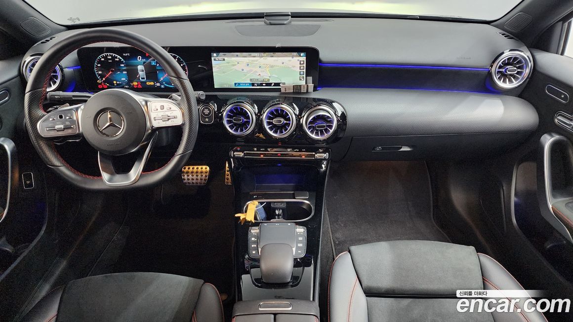 Mercedes-Benz A-Class 2023