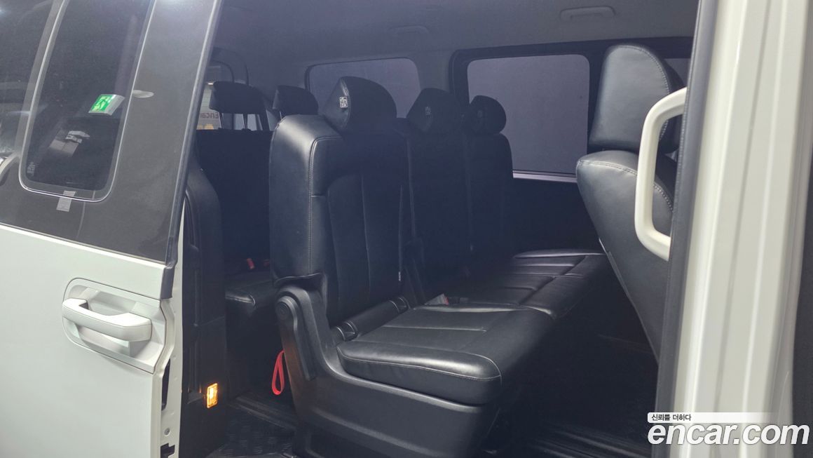 Hyundai Staria 2022