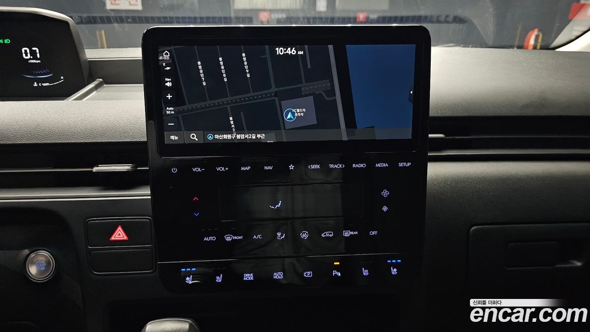 Hyundai Staria 2024