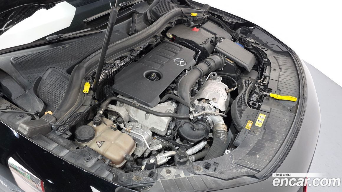 Mercedes-Benz GLA-Class 2020