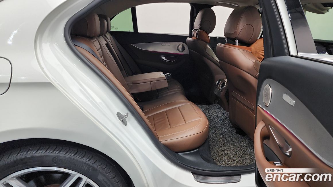 Mercedes-Benz E-Class 2017