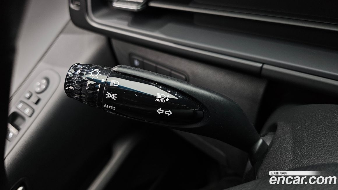 Hyundai Staria 2024
