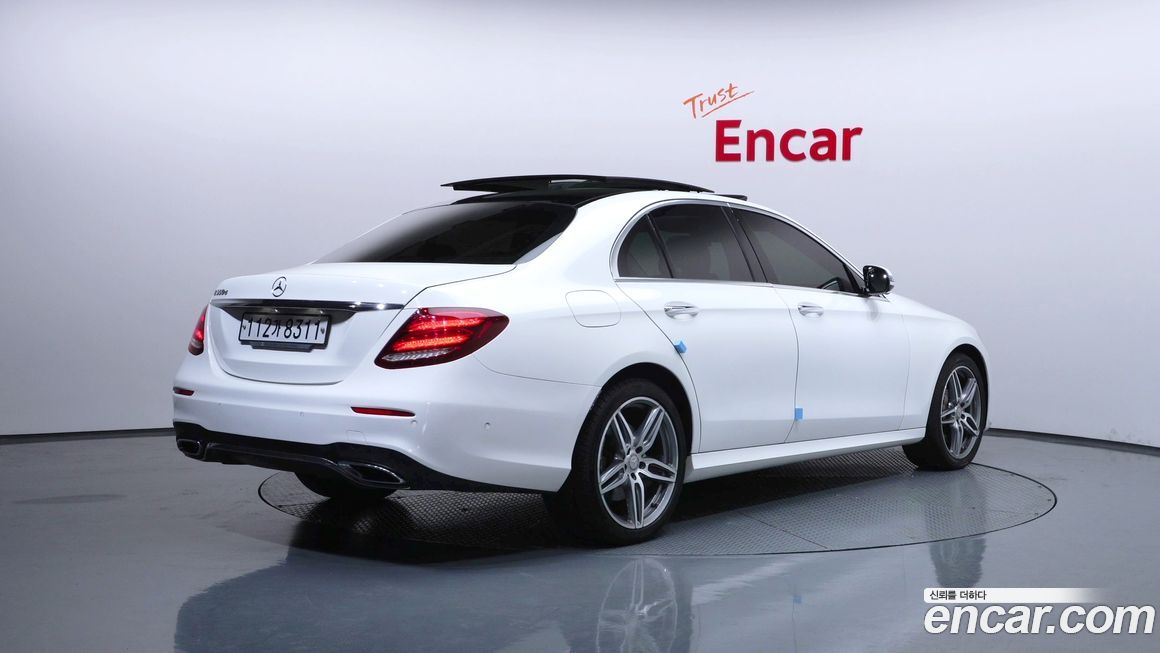 Mercedes-Benz E-Class 2017