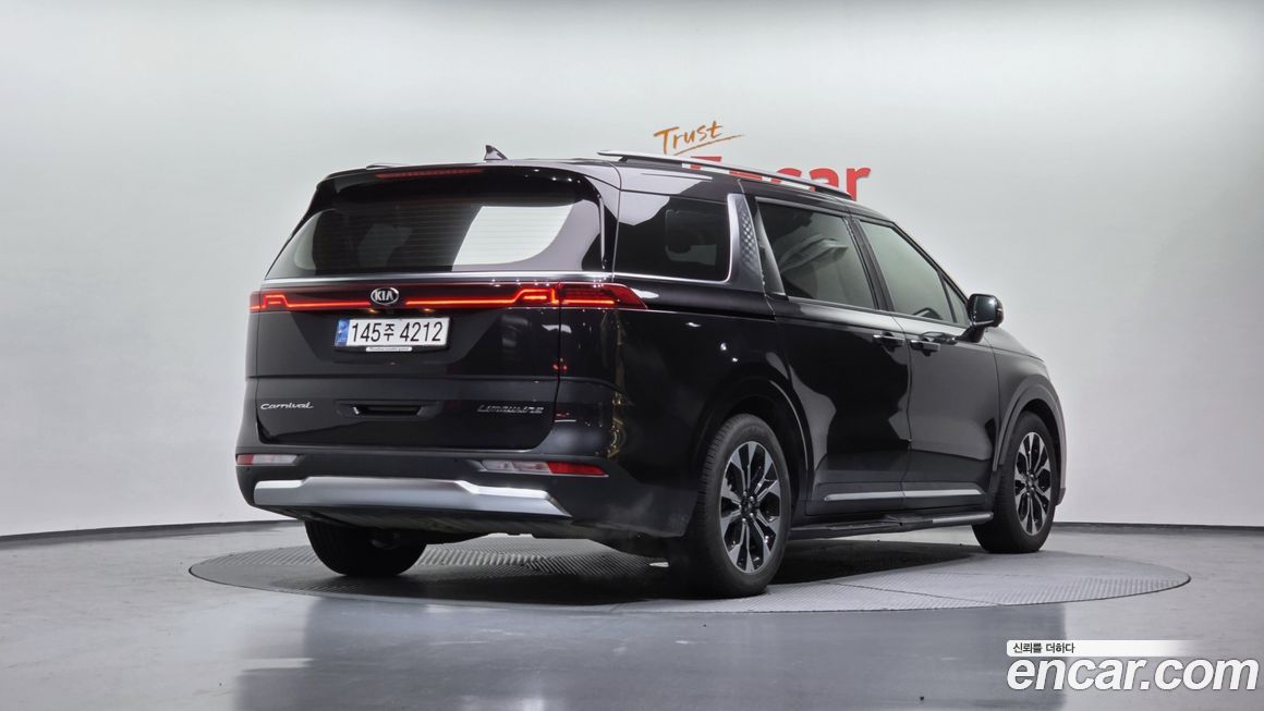 Kia Canival 2021