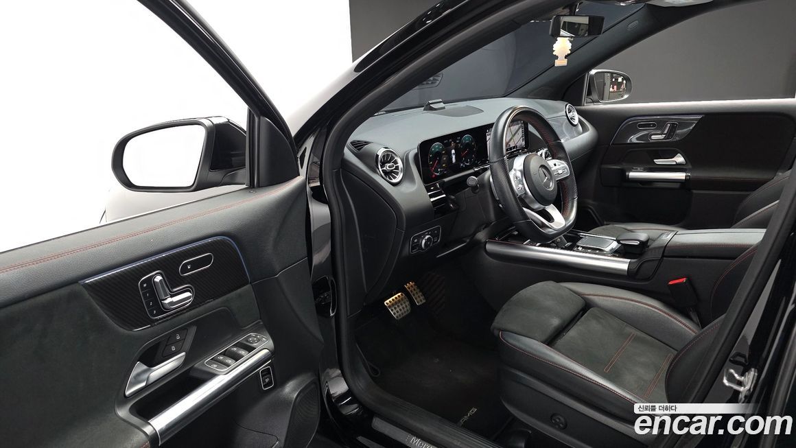 Mercedes-Benz GLA-Class 2020