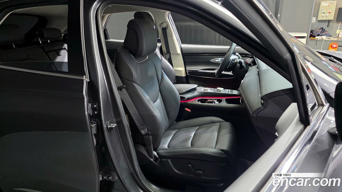 Genesis GV70 2023