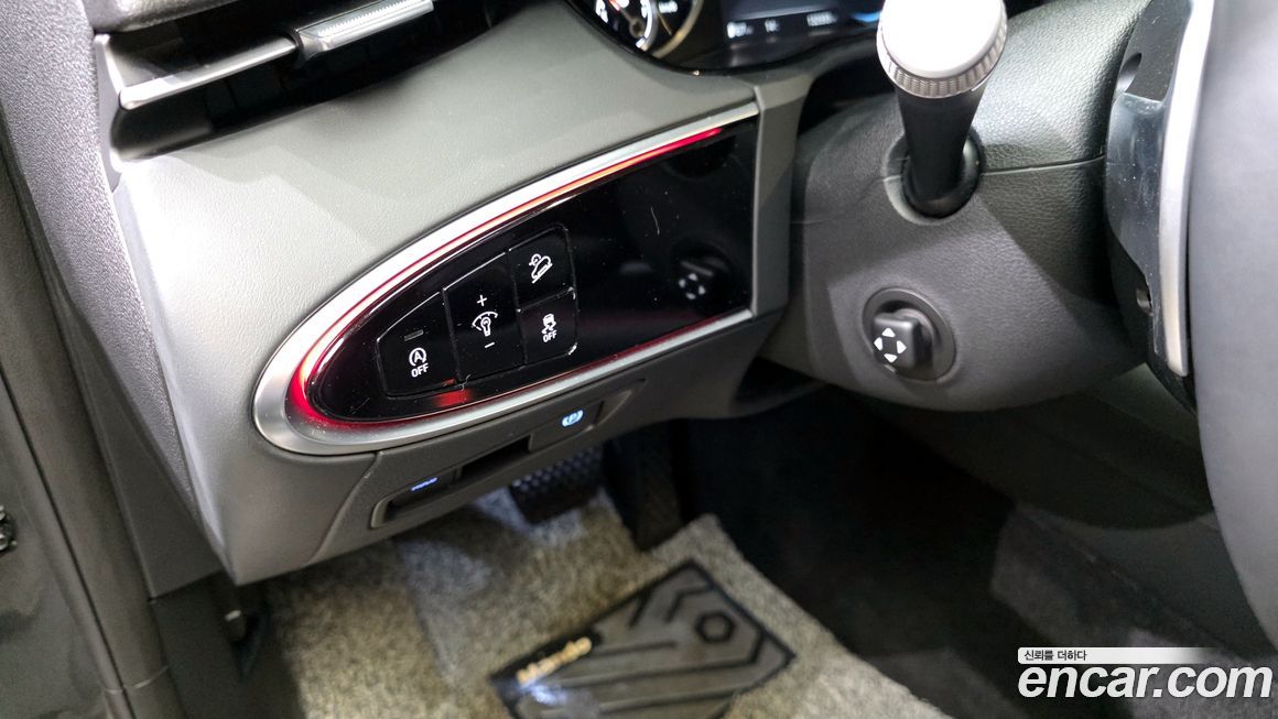 Genesis GV70 2023