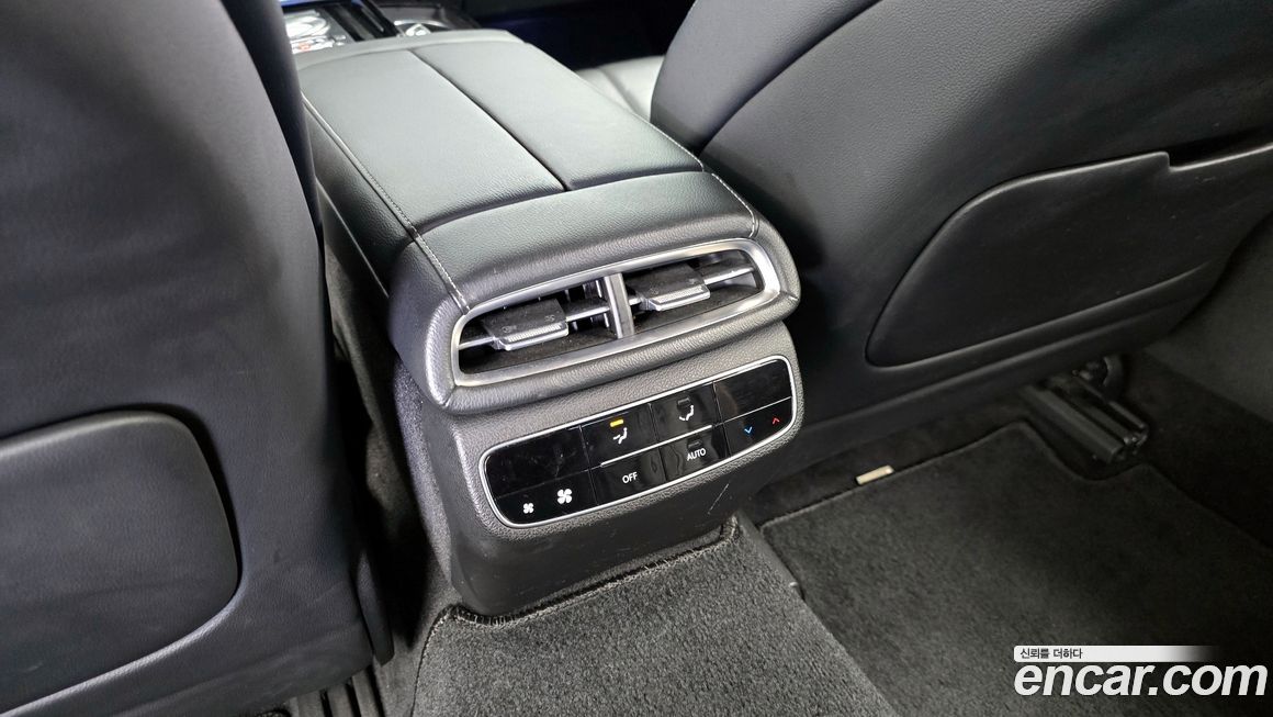 Genesis G80 2021