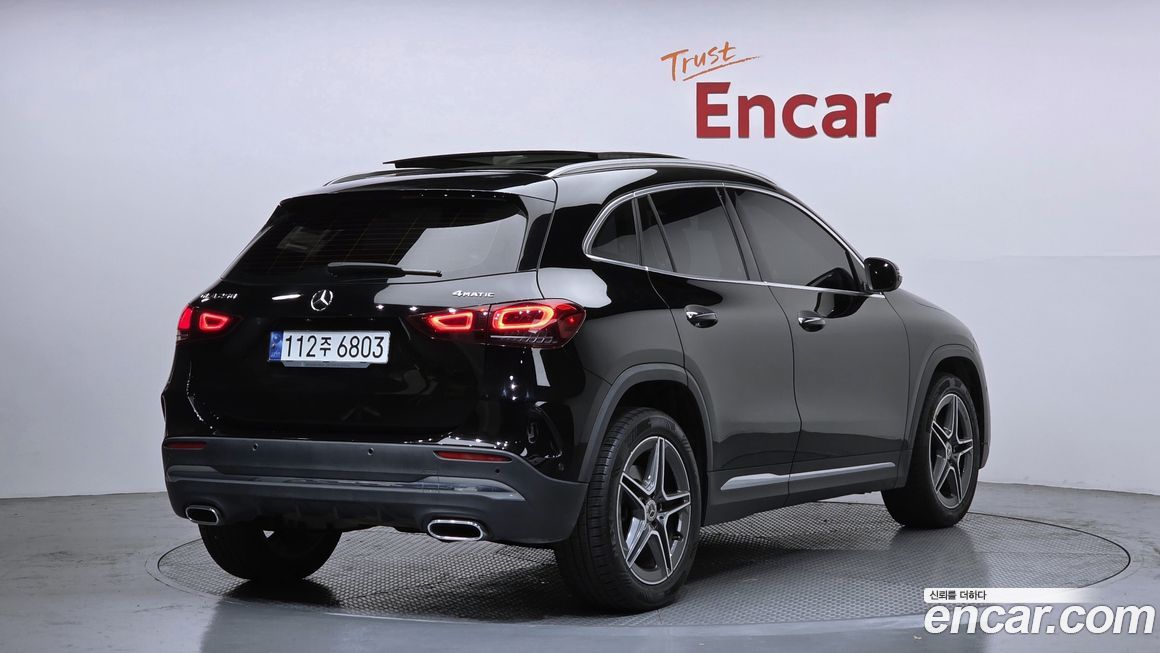 Mercedes-Benz GLA-Class 2020