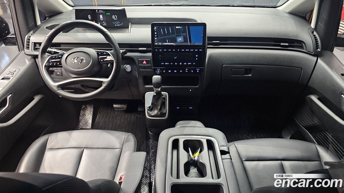 Hyundai Staria 2024