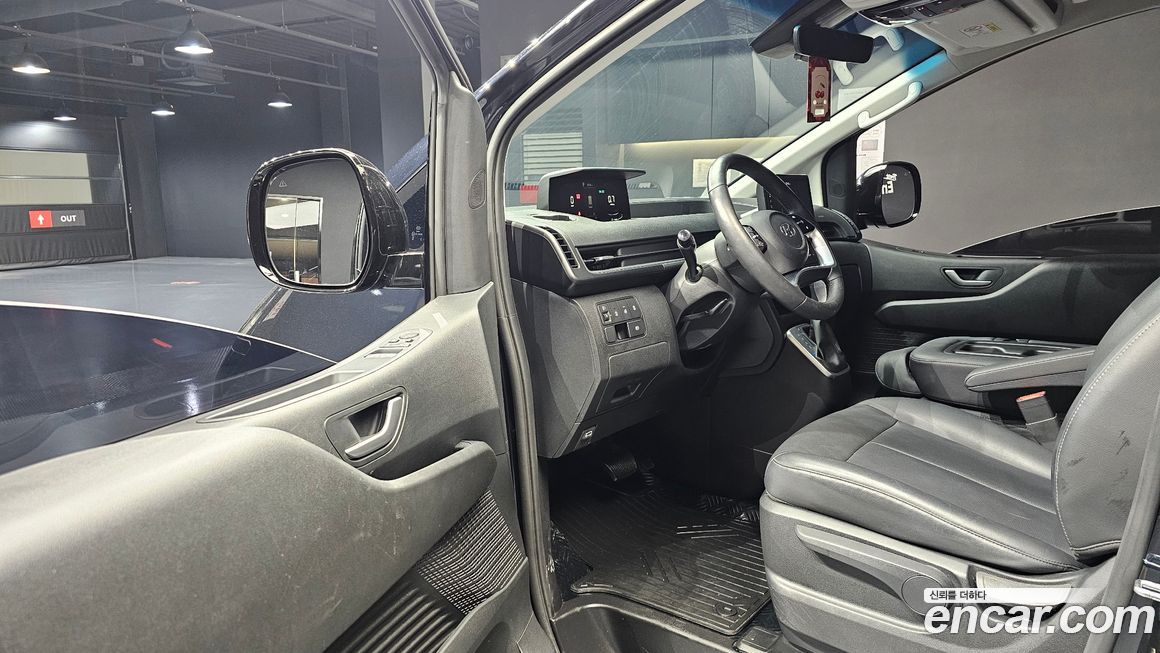 Hyundai Staria 2024