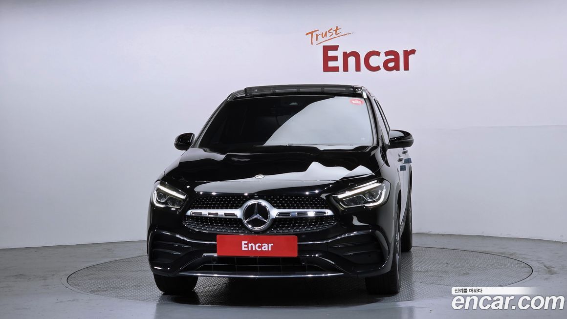 Mercedes-Benz GLA-Class 2020