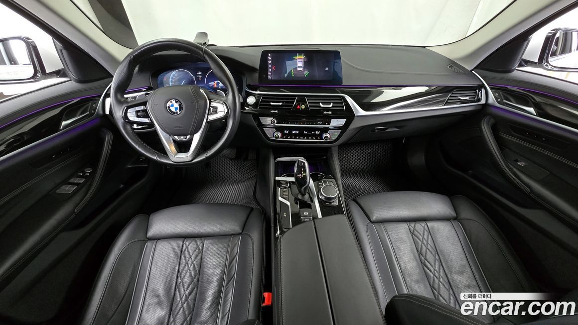 BMW 5-Series 2019
