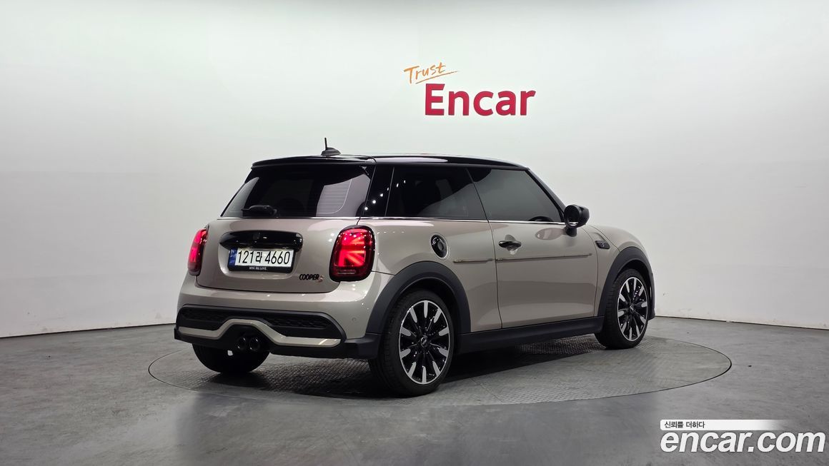 Mini Cooper 2023