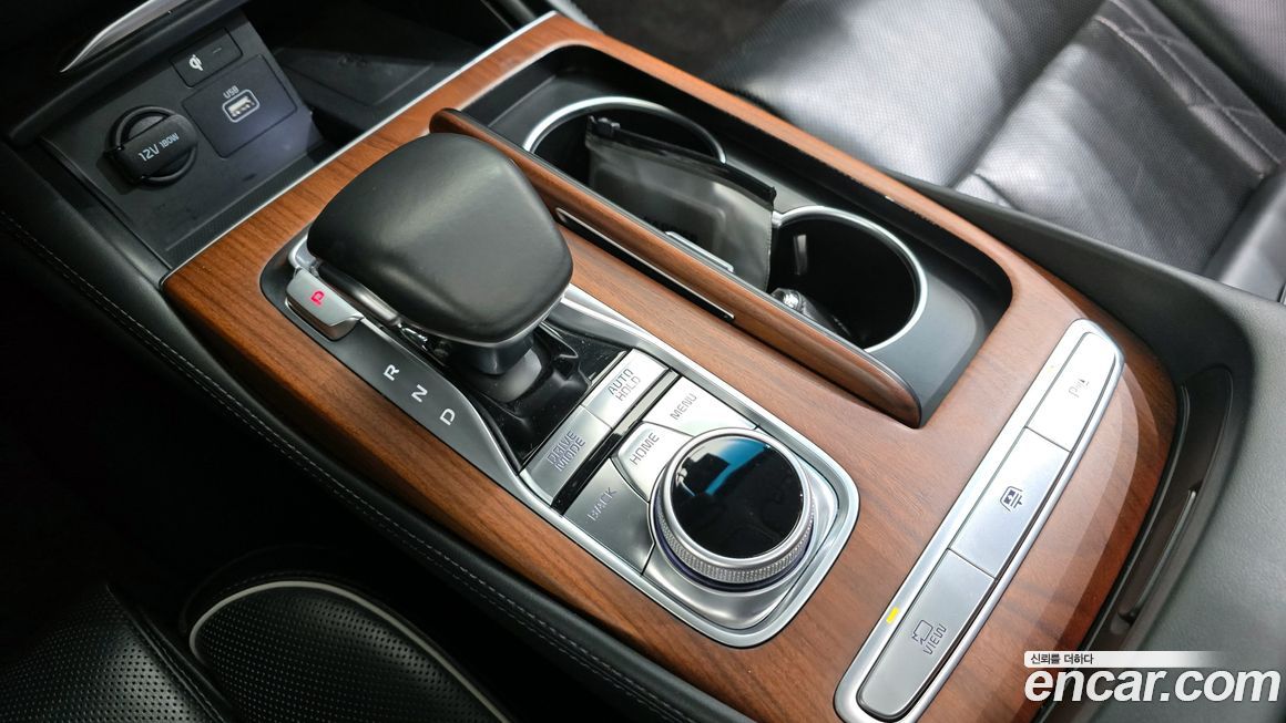 Kia K9 2019