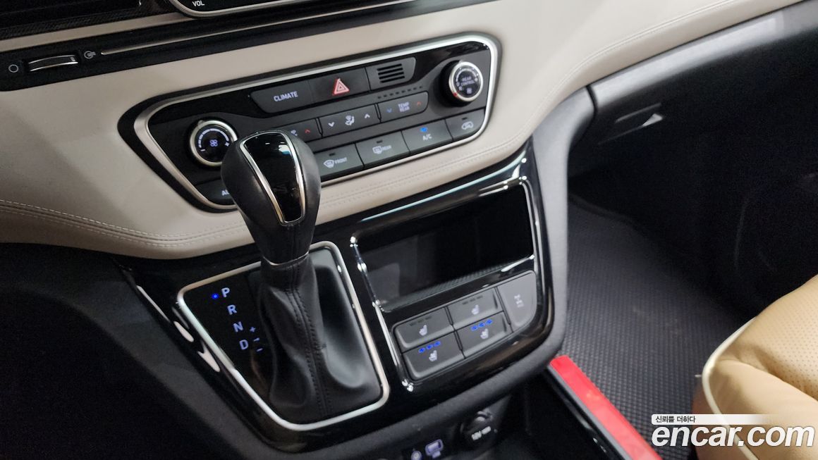 Hyundai Starex 2019