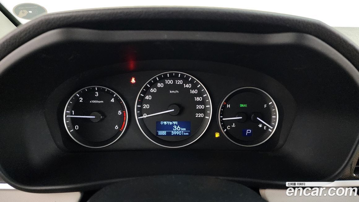 Hyundai Starex 2019