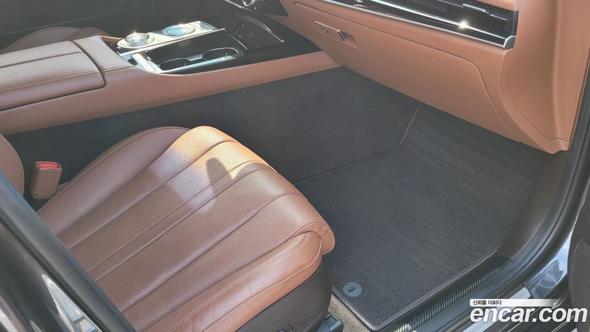 Genesis G80 2021