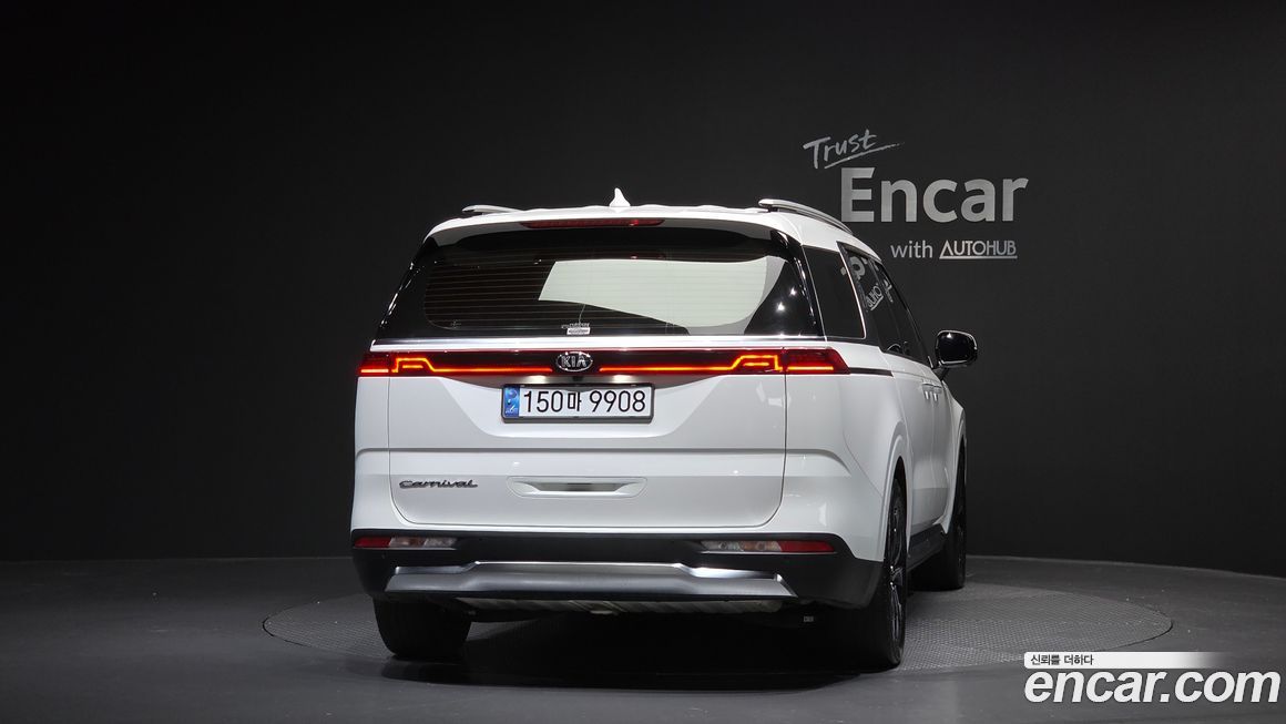 Kia Canival 2021