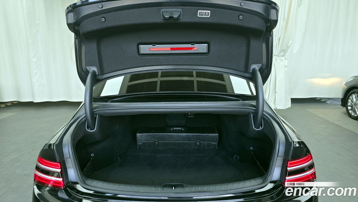 Genesis G80 2021