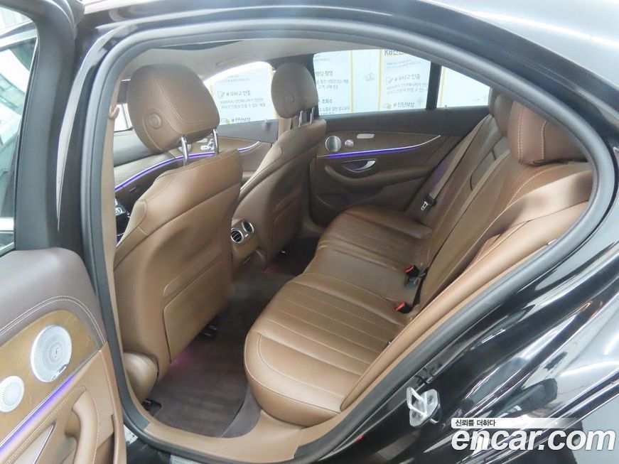 Mercedes-Benz E-Class 2019