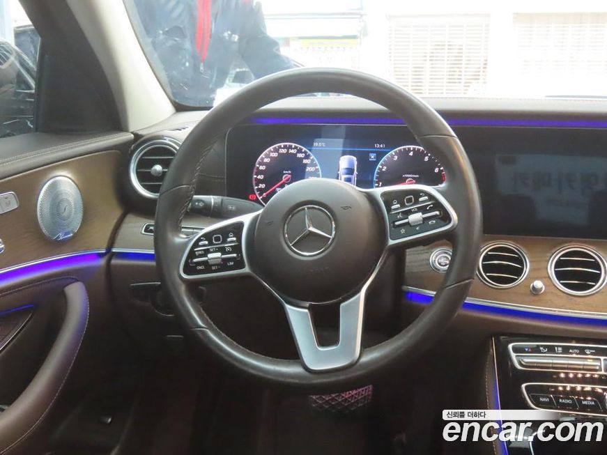 Mercedes-Benz E-Class 2019