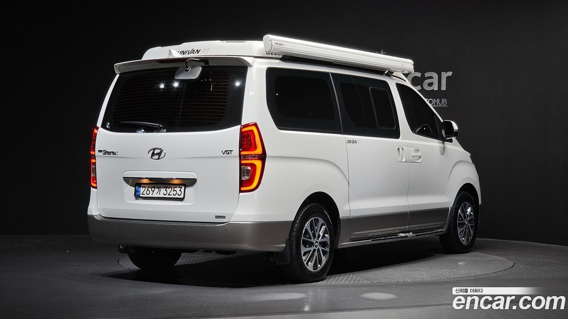 Hyundai Starex 2021